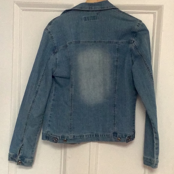 Jean jacket, NWOT - Picture 3 of 8